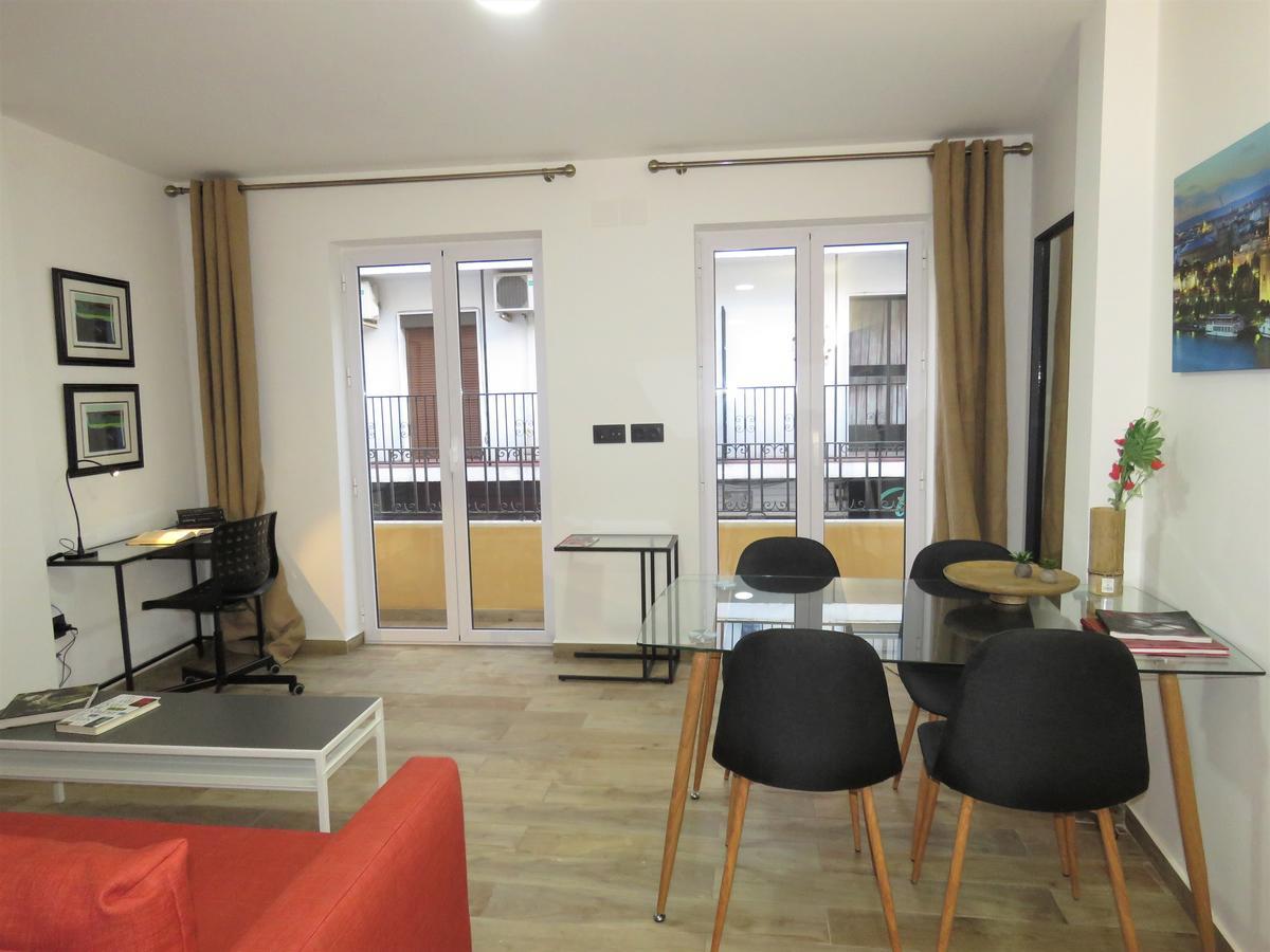 Living Sevilla Apartments Hércules Exterior foto