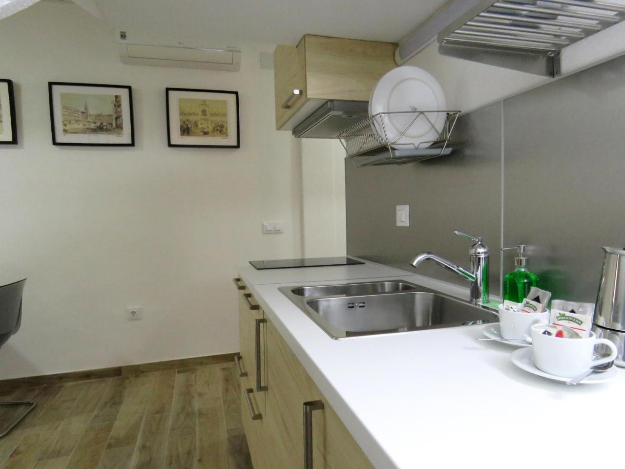 Living Sevilla Apartments Hércules Exterior foto